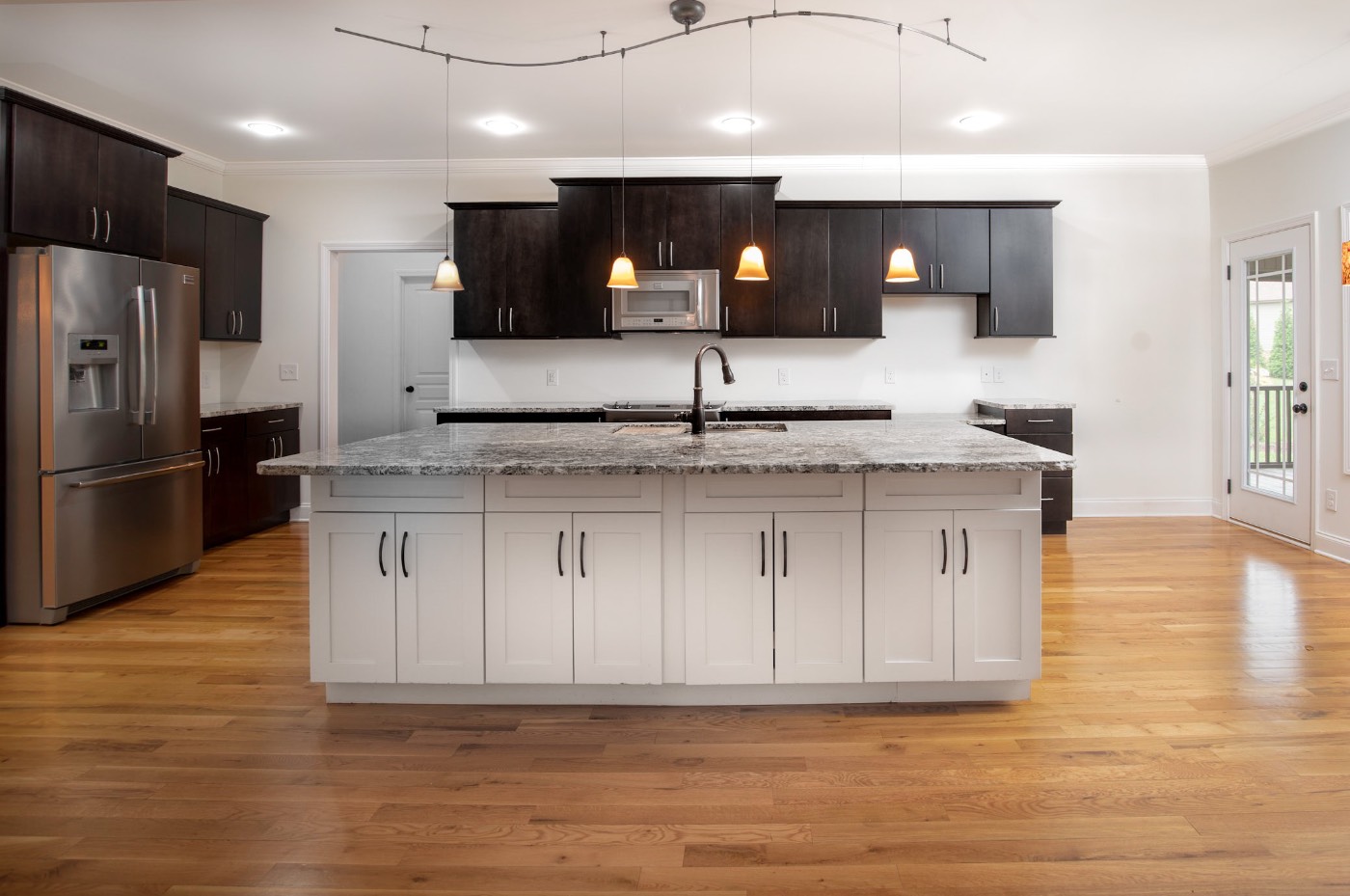Interior photograph 2 by Scott G. Davis